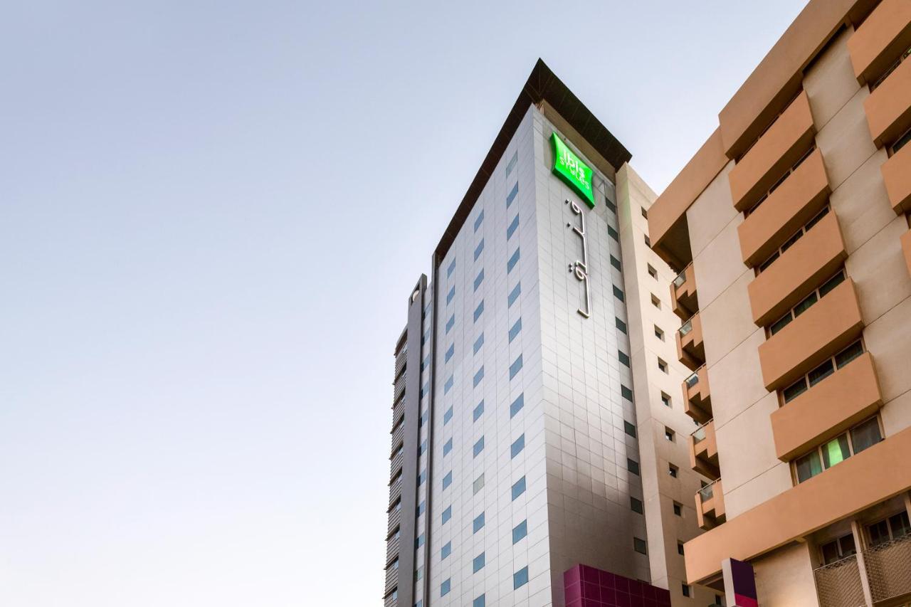 Ibis Styles Sharjah Hotel Exterior photo